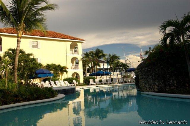 Paradise Harbour Club & Marina Нассау Екстер'єр фото