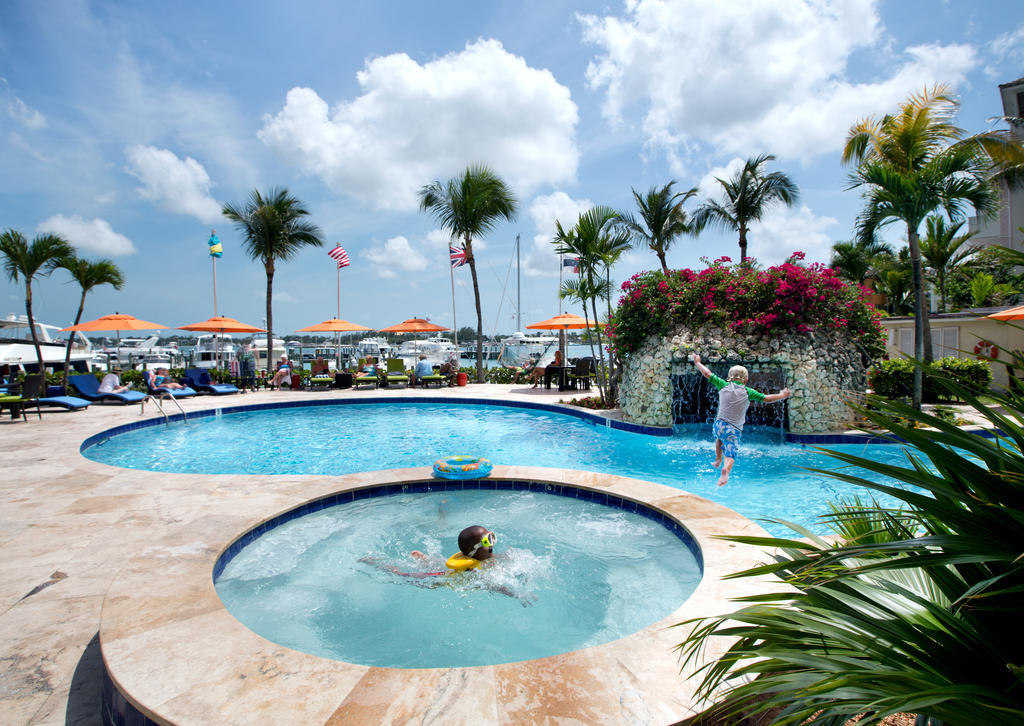 Paradise Harbour Club & Marina Нассау Екстер'єр фото